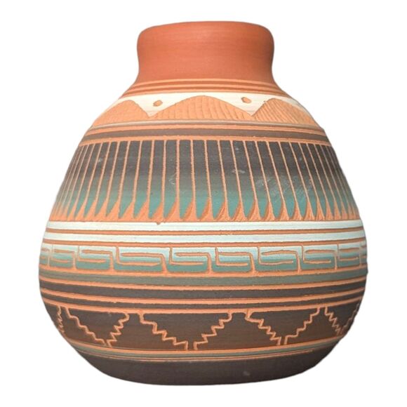Etched Vase Native American Navajo Indian Southwest Seed Pot 4" Signed Whitegoat - Picture 1 of 7
